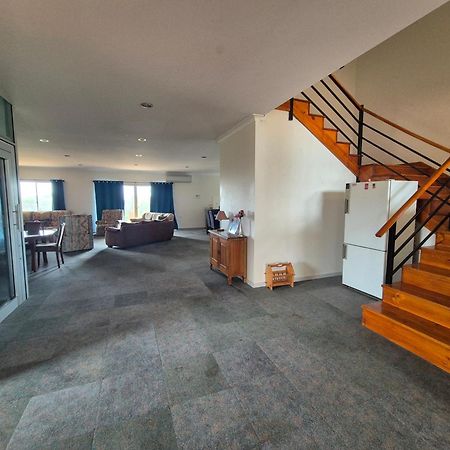 Turquoise Coast Lodge จูเรียนเบย์ ภายนอก รูปภาพ